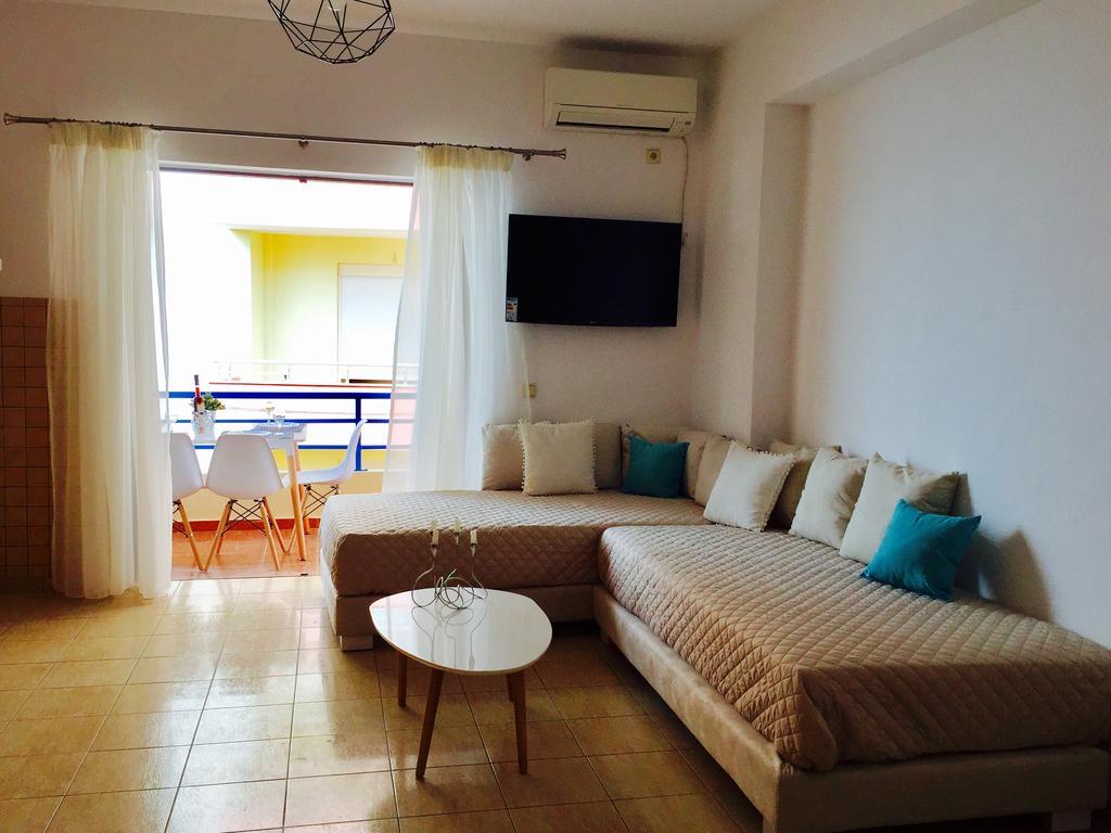 Sea And Sky Apartments ساراندا المظهر الخارجي الصورة