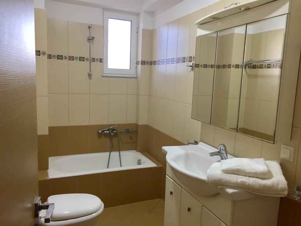 Sea And Sky Apartments ساراندا المظهر الخارجي الصورة