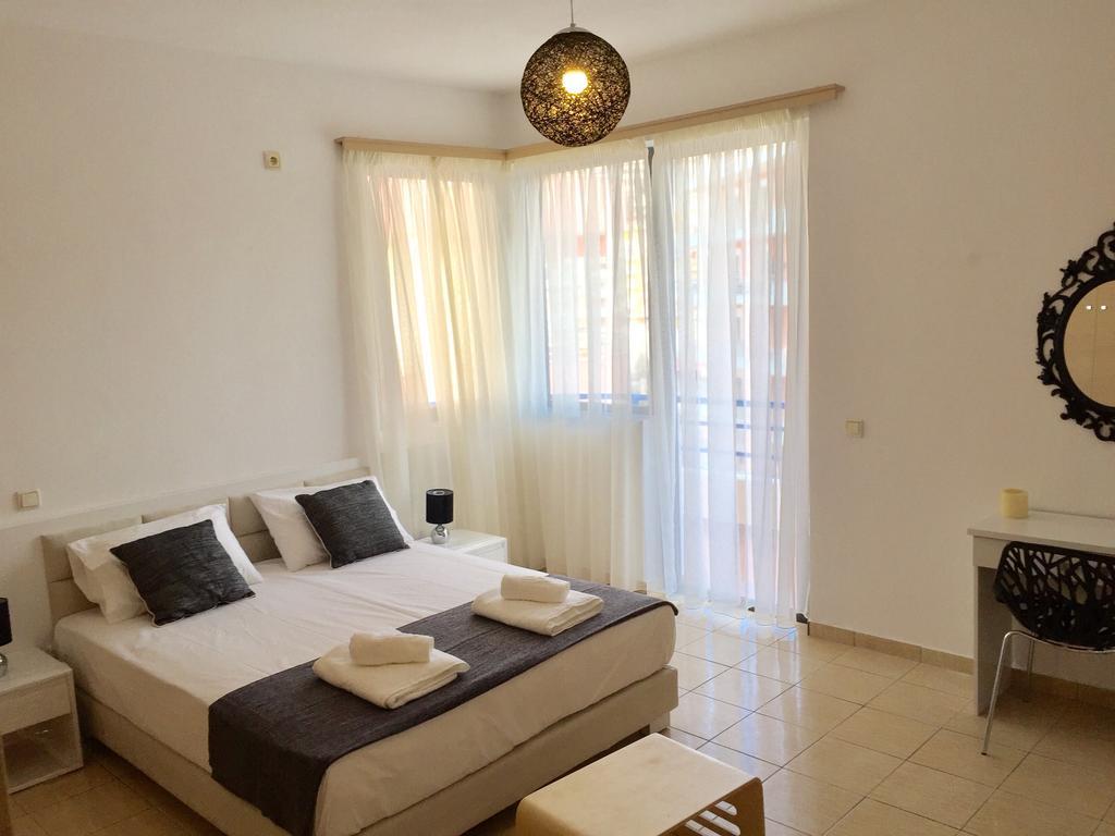 Sea And Sky Apartments ساراندا المظهر الخارجي الصورة