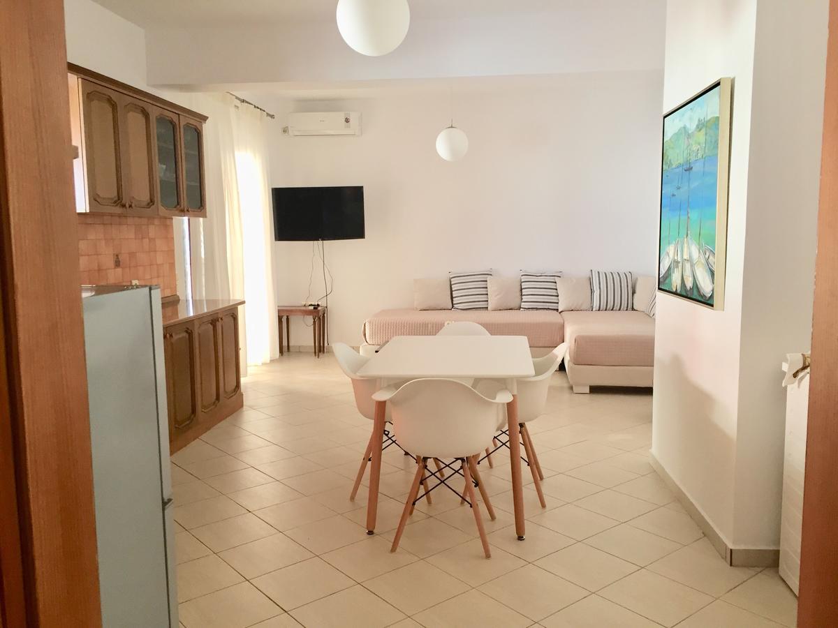 Sea And Sky Apartments ساراندا المظهر الخارجي الصورة